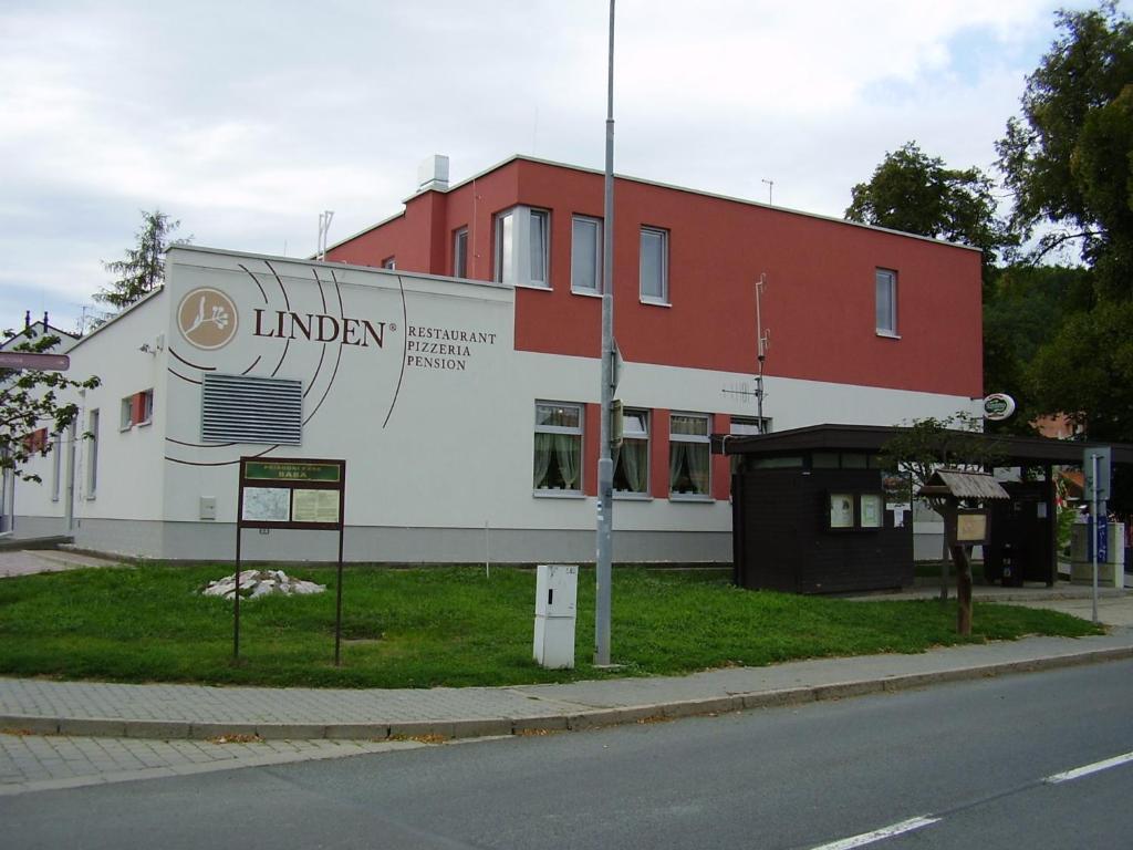 Linden Restaurant&Pension Brünn Exterior foto